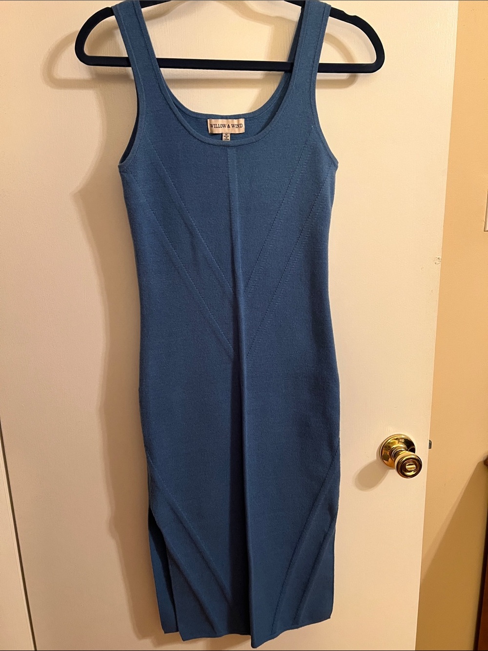 Willow & Wind Sleeveless Blue Bodycon Midi Dress -